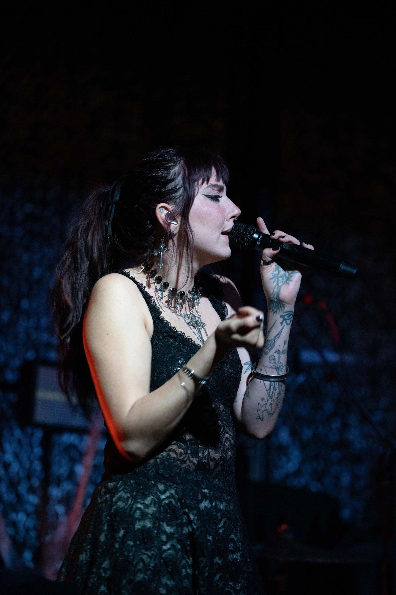 Photograph: music 06